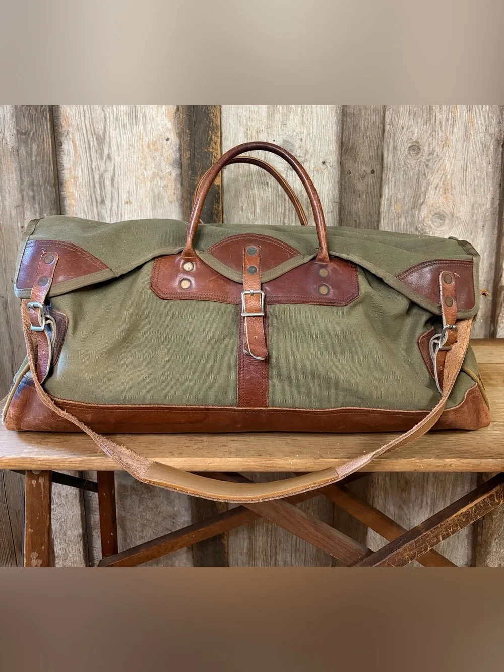 VTG GOKEY’S Large Battenkill Leather and Canvas Weekend Duffel Travel Bag